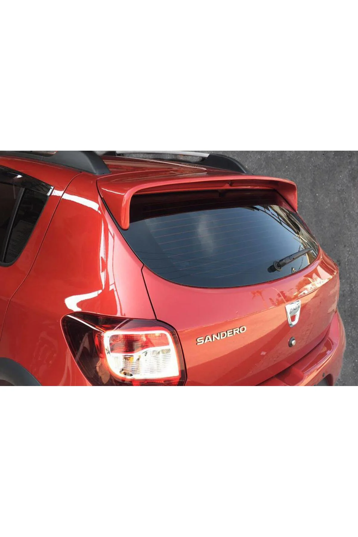 Dacia Sandero Makyajlı Kasa Spoiler Astarlı