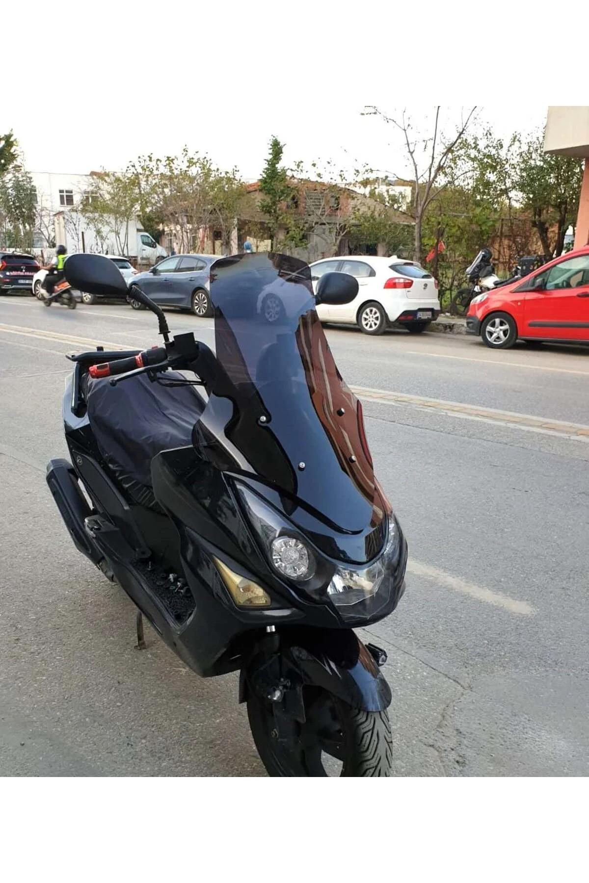 Daelim S3 Advance Ön Cam 2010-2018 Model 77cm Siyah Renkli 4mm