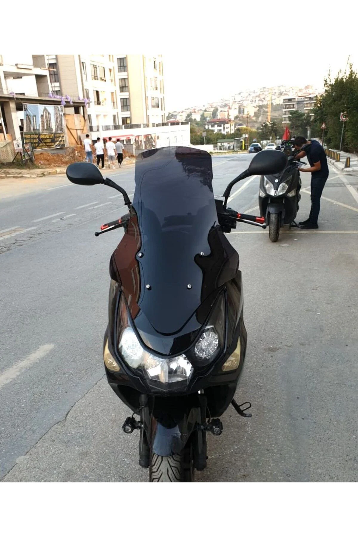 Daelim S3 Advance Ön Cam 2010-2018 Model 77cm Siyah Renkli 4mm