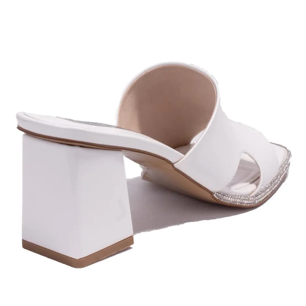 Dagoster DZA07-1136745 Beyaz Rugan Klasik Taşlı Topuklu Kadın Ter
