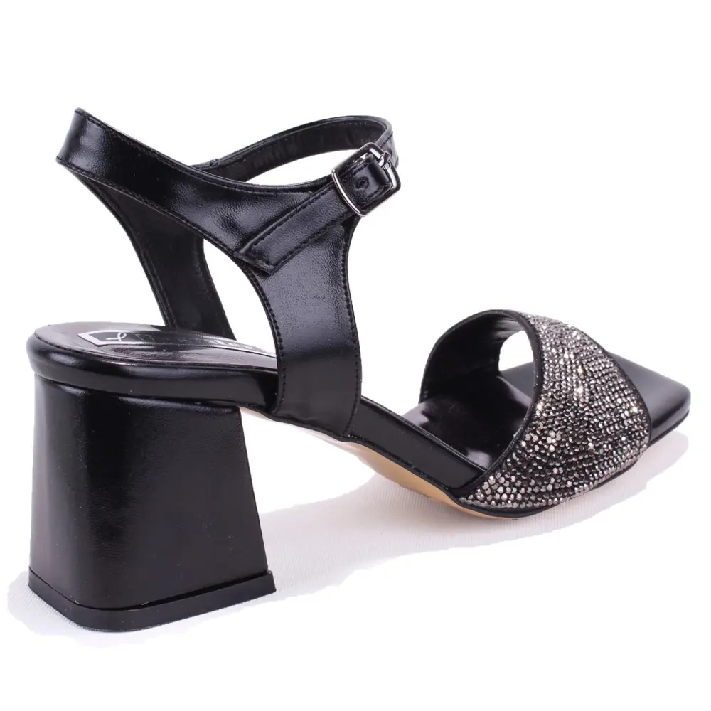 Dagoster DZA07-3371040 Siyah Klasik Topuklu Kadın Ayakkabı