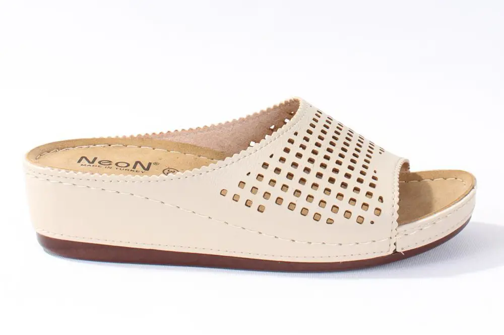 Dagoster DZA37-1825 Bej Günlük Ortopedik Kadın Terlik