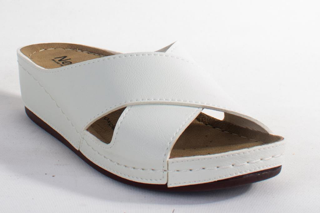 Dagoster Dza37-1802 Beyaz Günlük Ortopedik Kadın Terlik Dagoster Dza37-1802 Beyaz Günlük Ortopedik Kadın Terlik