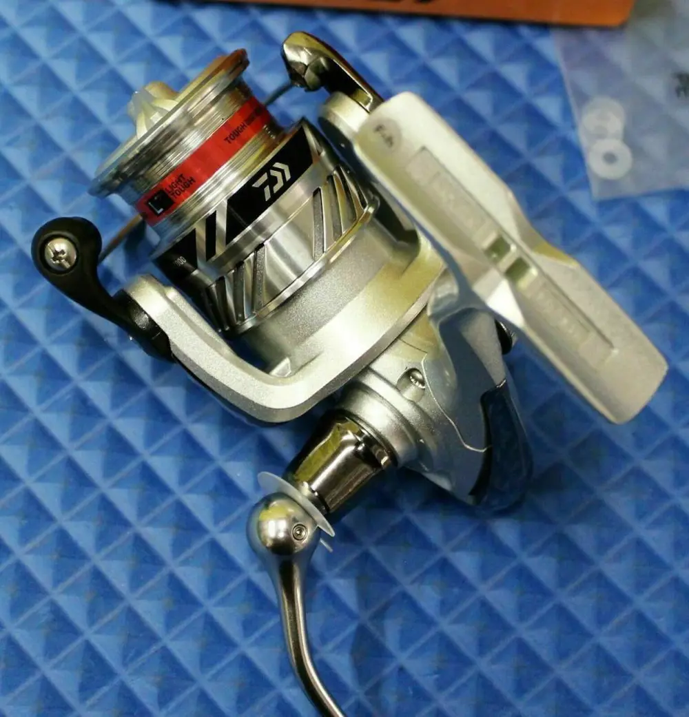 Daiwa Crossfire LT 20 2500 LRF Spin Olta Makinesi 1BB 5.3:1