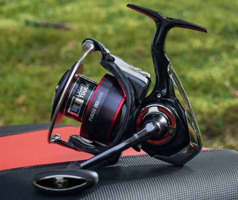 Daiwa Fuego 20LT 3000C Spin Olta Makinesi 7BB 5.3:1