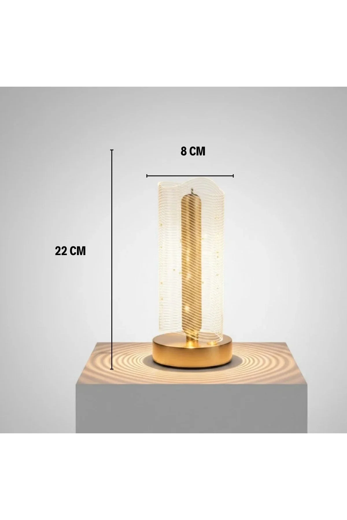 Dalgalı Silindirik Kristal Çizgili Model LED Masa Lambası – Gold Tabanlı, Dokunmatik, 3 Renk Işık Mo Dalgalı Silindirik Kristal Çizgili Model LED Masa Lambası – Gold Tabanlı, Dokunmatik, 3 Renk Işık Mo