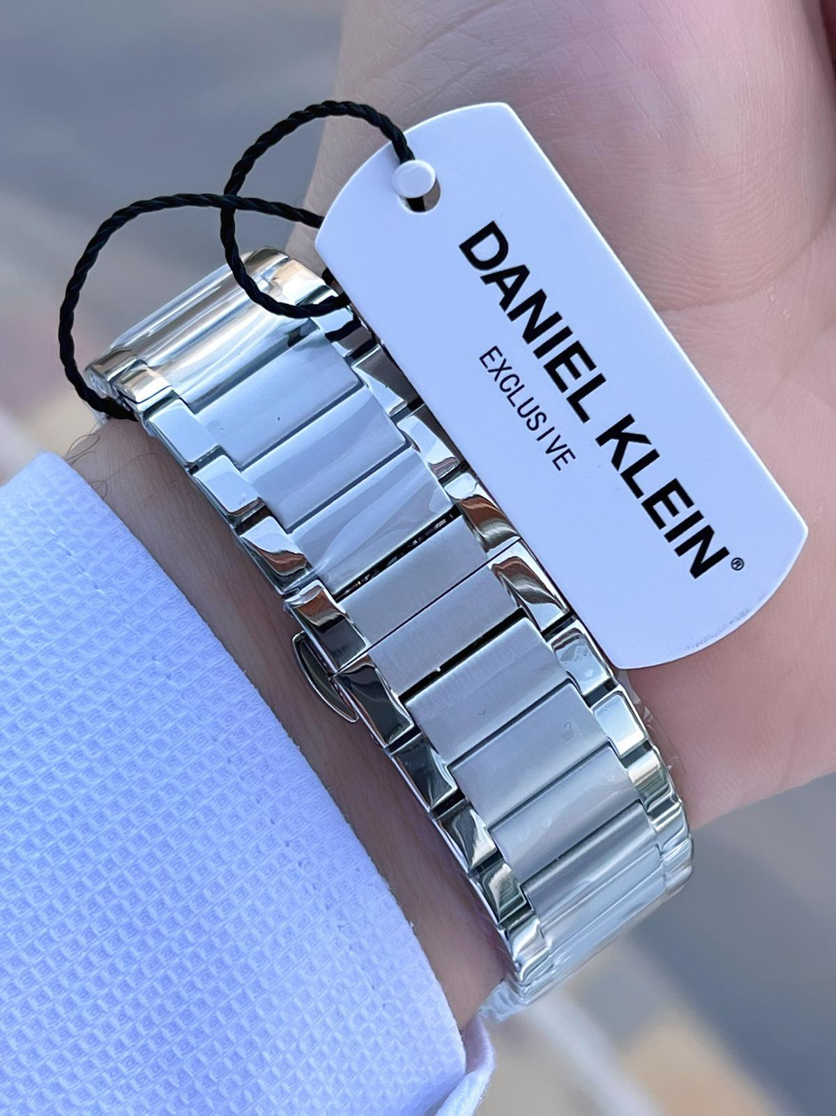 Daniel Klein Çelik Kordon Kronometreli Kadran Tasarımı 3 Atm Suya Daniel Klein Çelik Kordon Kronometreli Kadran Tasarımı 3 Atm Suya