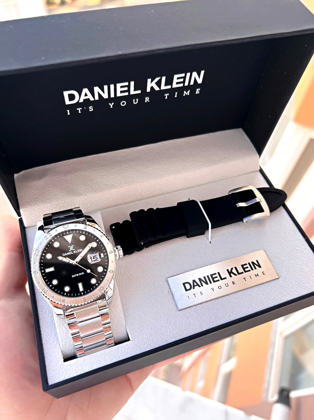 Daniel Klein Çelik Ve Silikon Kordonlu Takvimli Kadran Özelikli 3 Daniel Klein Çelik Ve Silikon Kordonlu Takvimli Kadran Özelikli 3