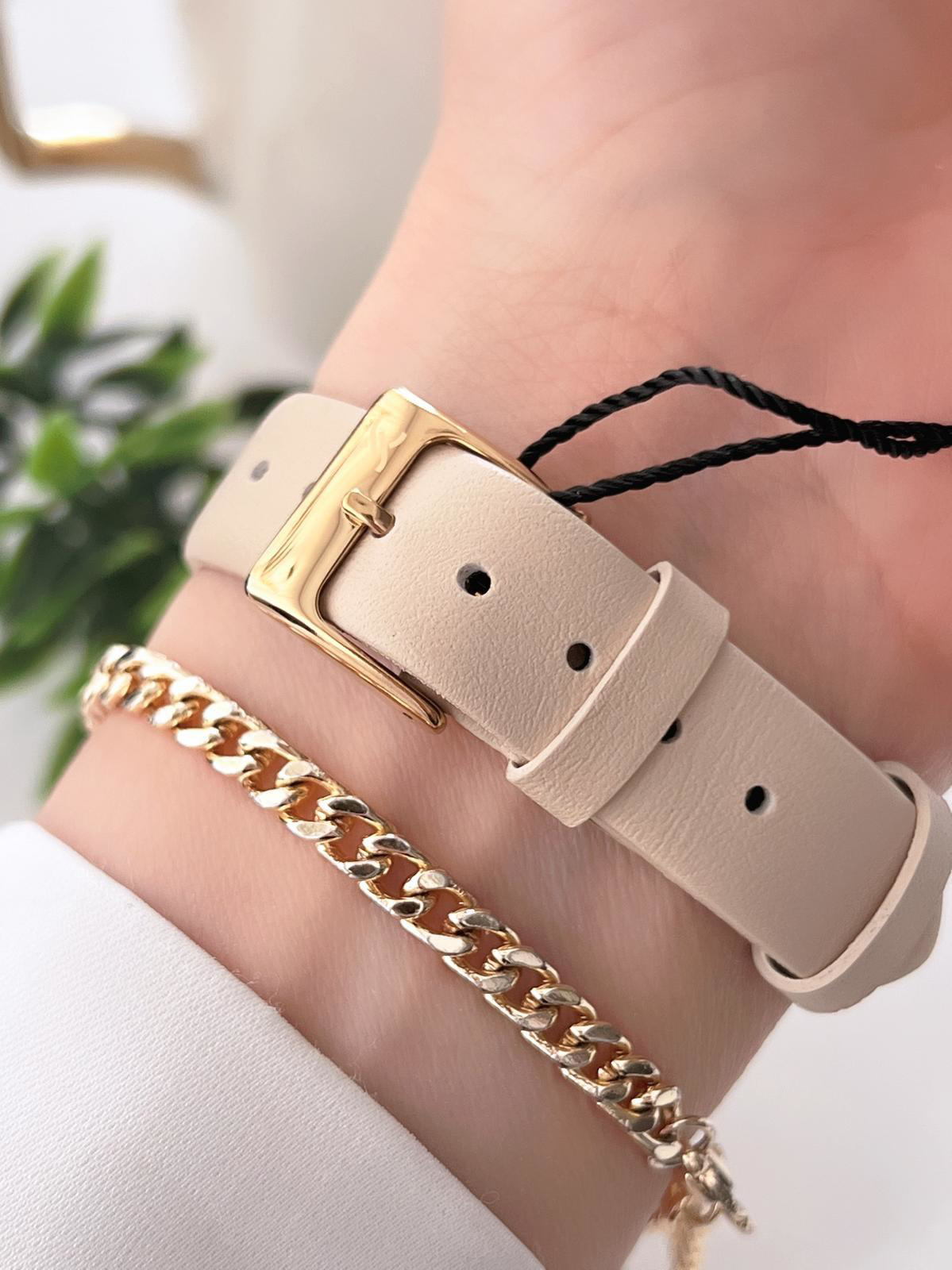 Daniel Klein Deri Kordon Takvinli Kadran 3 Atm Suya Dayanıklı Kad