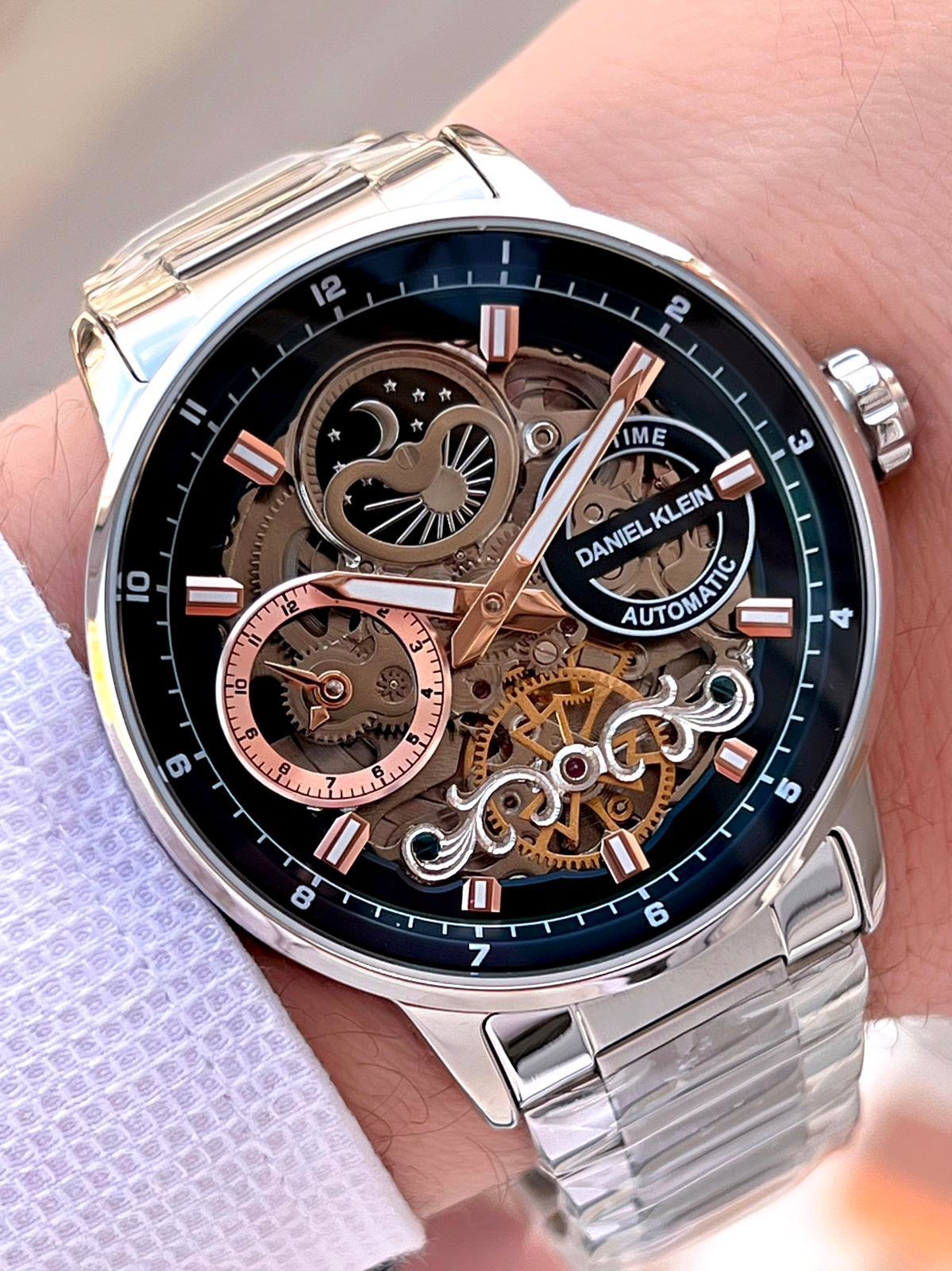 Daniel Klein Otomatik&Kurmalı Ay Ve Güneş Kadran Dual Time Özelik