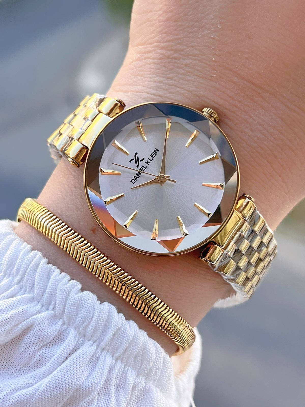 Daniel Klein Özel Kesme Camlı 3 Atm Suya Dayanıklı 2 Yıl Garantil