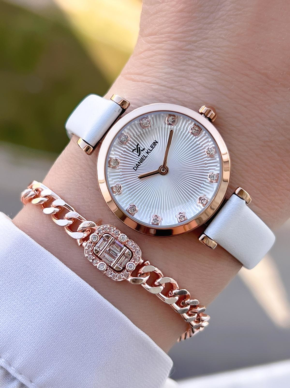 Daniel Klein Retro Vintage Seri Deri Kordon Suya Dayanıklı Kadın Daniel Klein Retro Vintage Seri Deri Kordon Suya Dayanıklı Kadın