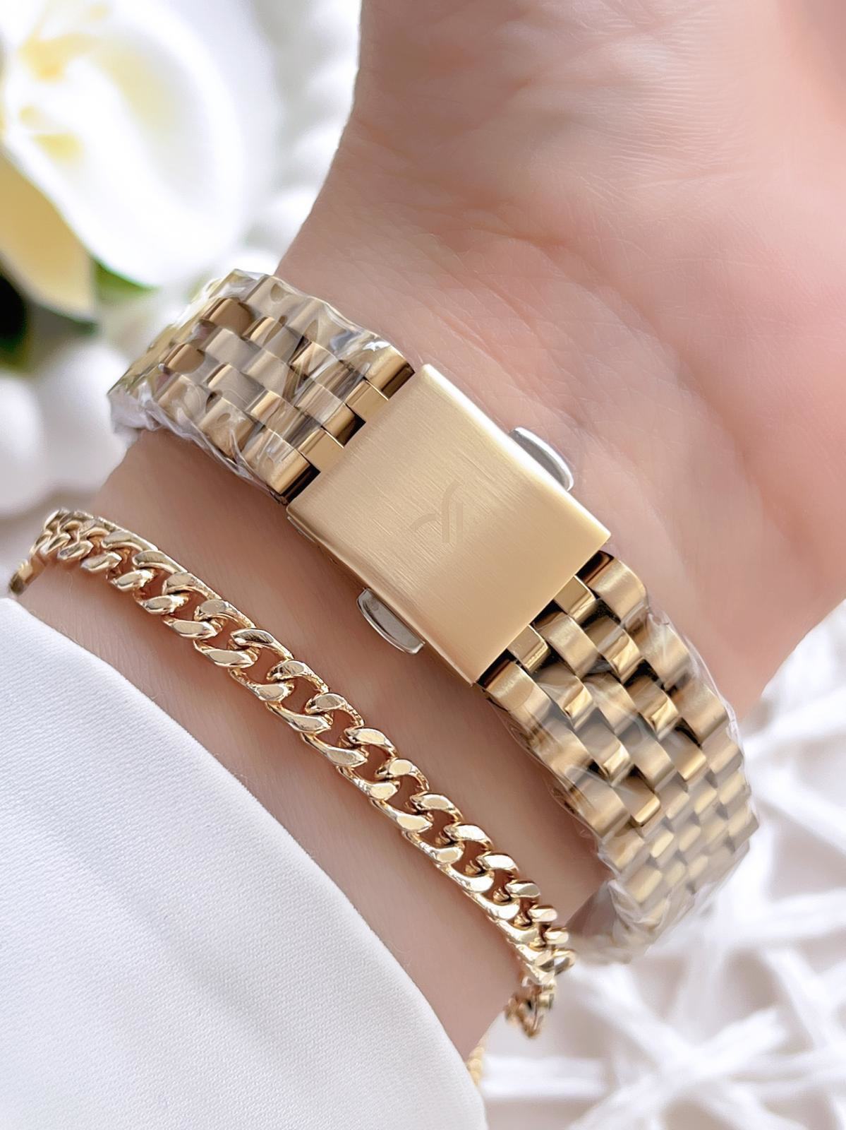 Daniel Klein Retro Vintage Model Çelik Kordon 3 Atm Suya Dayanıkl