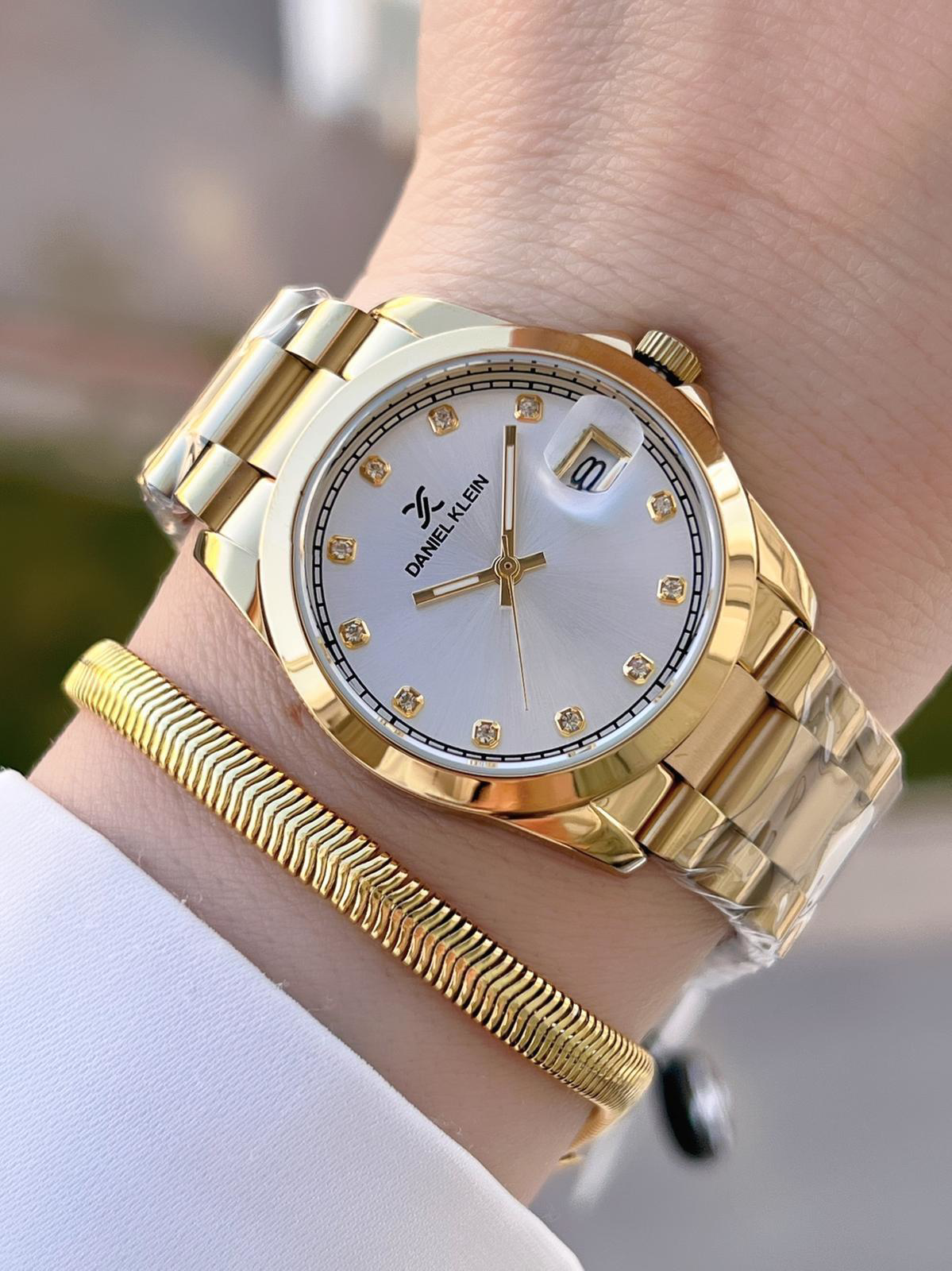 Daniel Klein Taşlı Ve Takvimli Kadran Çelik Kordon 2 Yıl Garantil