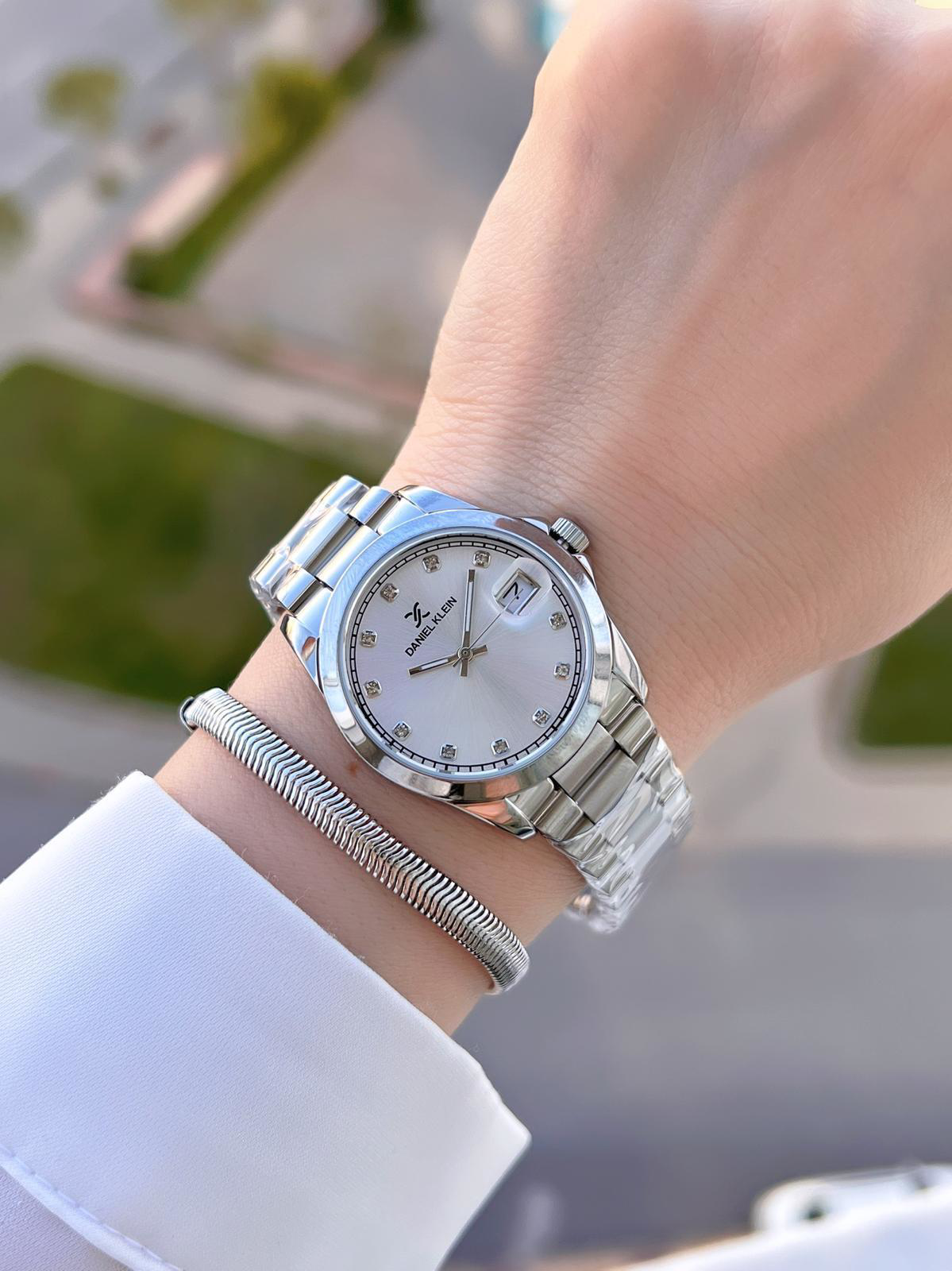 Daniel Klein Taşlı Ve Takvimli Kadran Çelik Kordon 2 Yıl Garantil