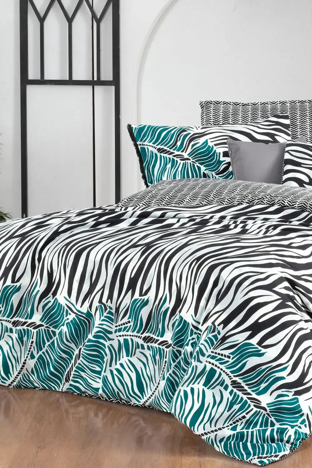 Danio Siyah Tek Kişilik %100 Pamuk Poplin Çift Taraflı Nevresim T