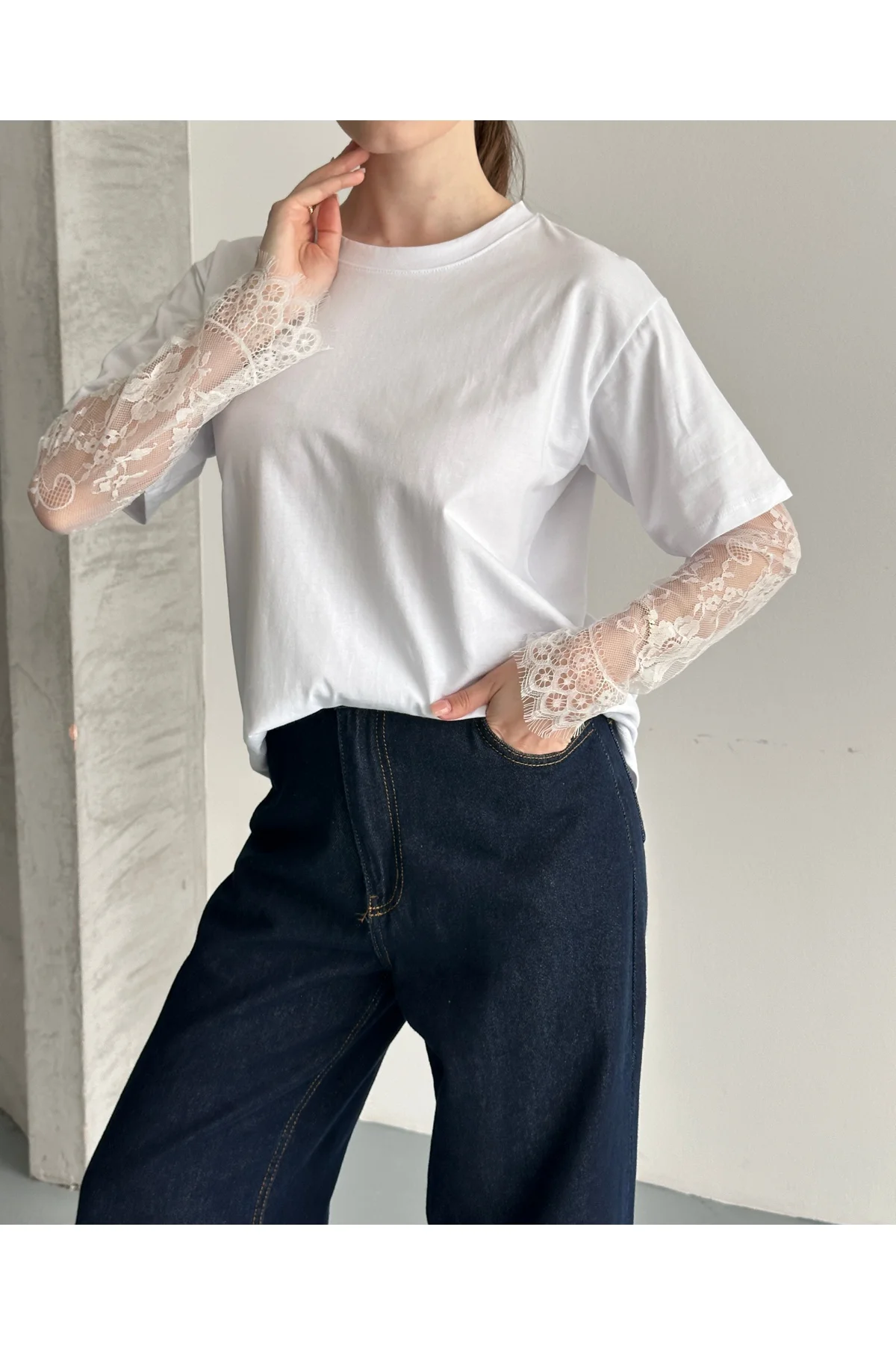 dantel detaylı pamuk kısa kol tshirt