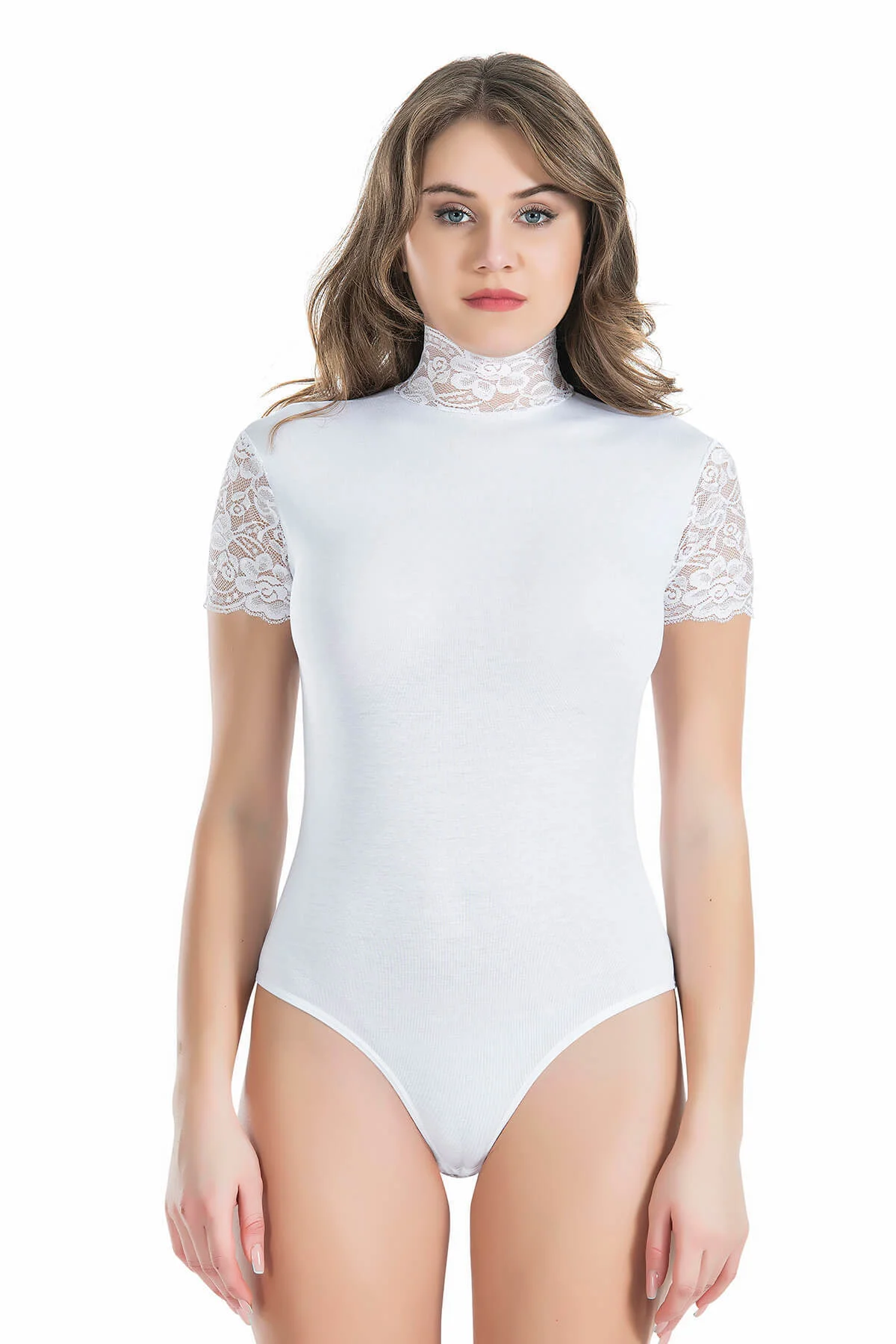 Dantel İşlemeli Yarım Kol Balıkçı Yaka Çıt Çıtlı Body 330 Beyaz