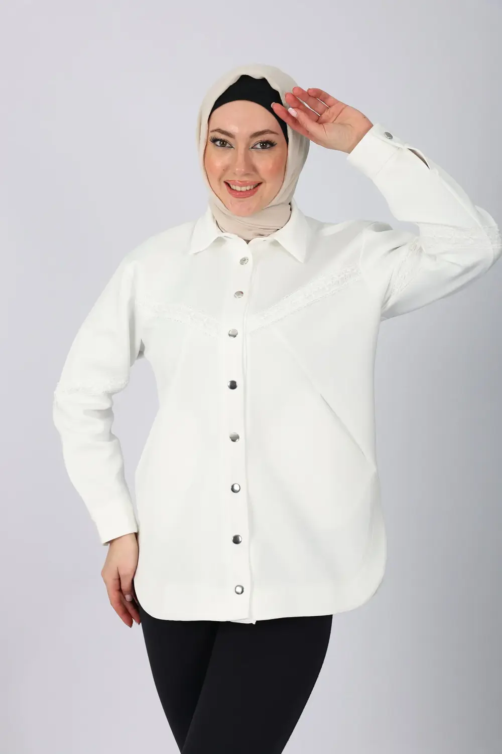 DANTEL ŞERİTLİ ÇITÇIT KAPAMALI SKUBA CEKET