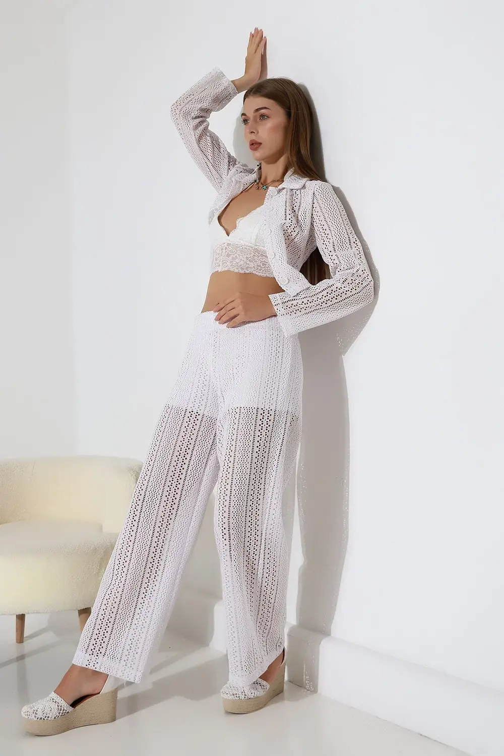 Dantelli Crop Gömlek & Astar Şortlu Pantolon Takım – İkili Yaz Şı