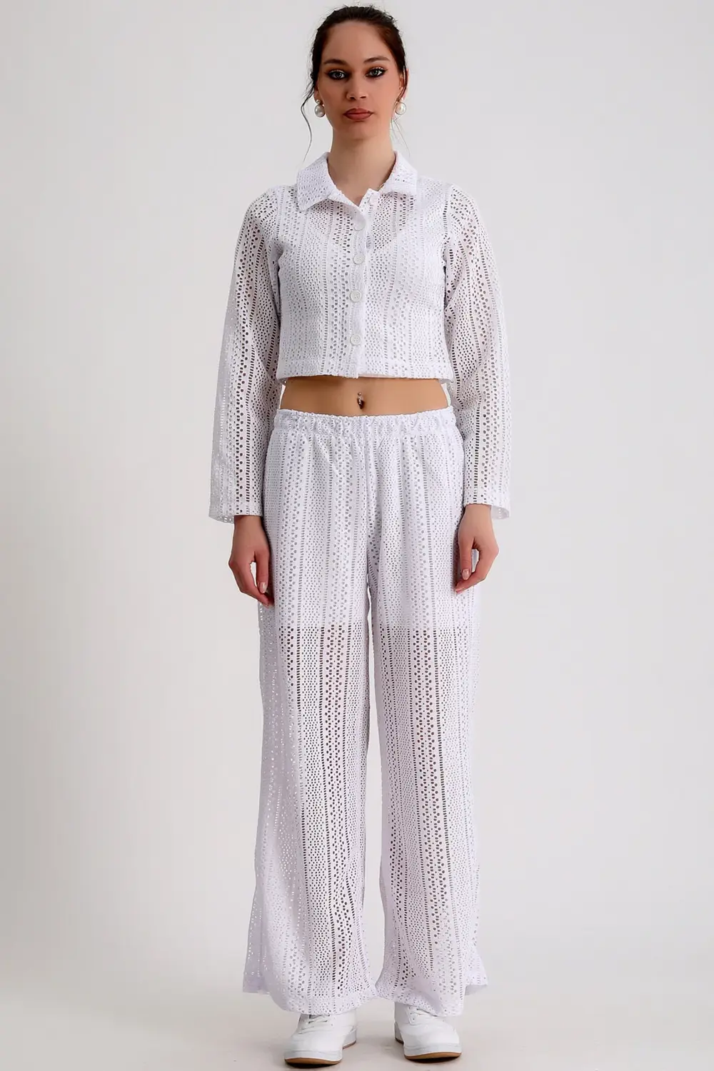 Dantelli Yaka Uzun Kol Crop Gömlek Beli Lastikli İçi Astar Şortlu