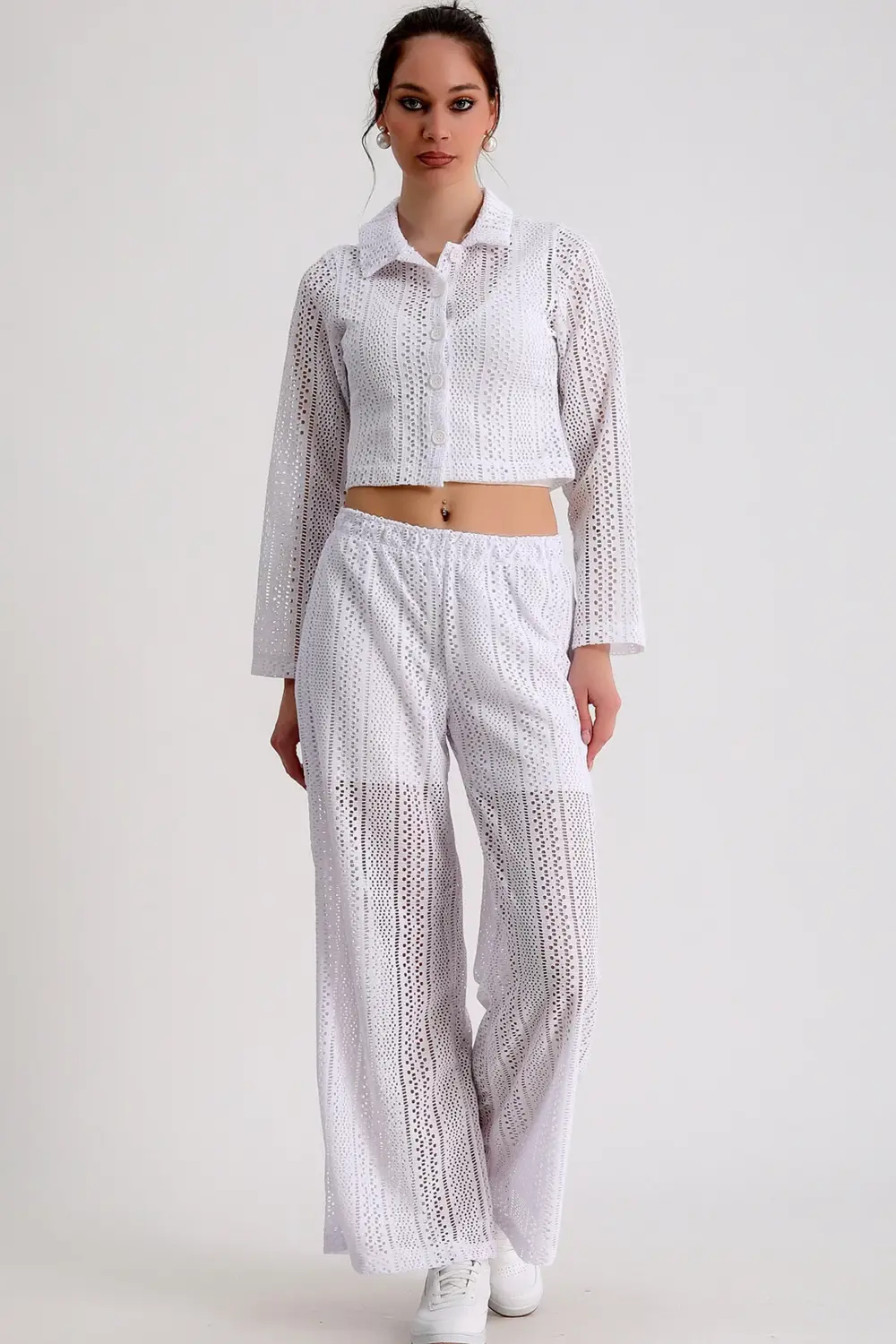 Dantelli Yaka Uzun Kol Crop Gömlek Beli Lastikli İçi Astar Şortlu