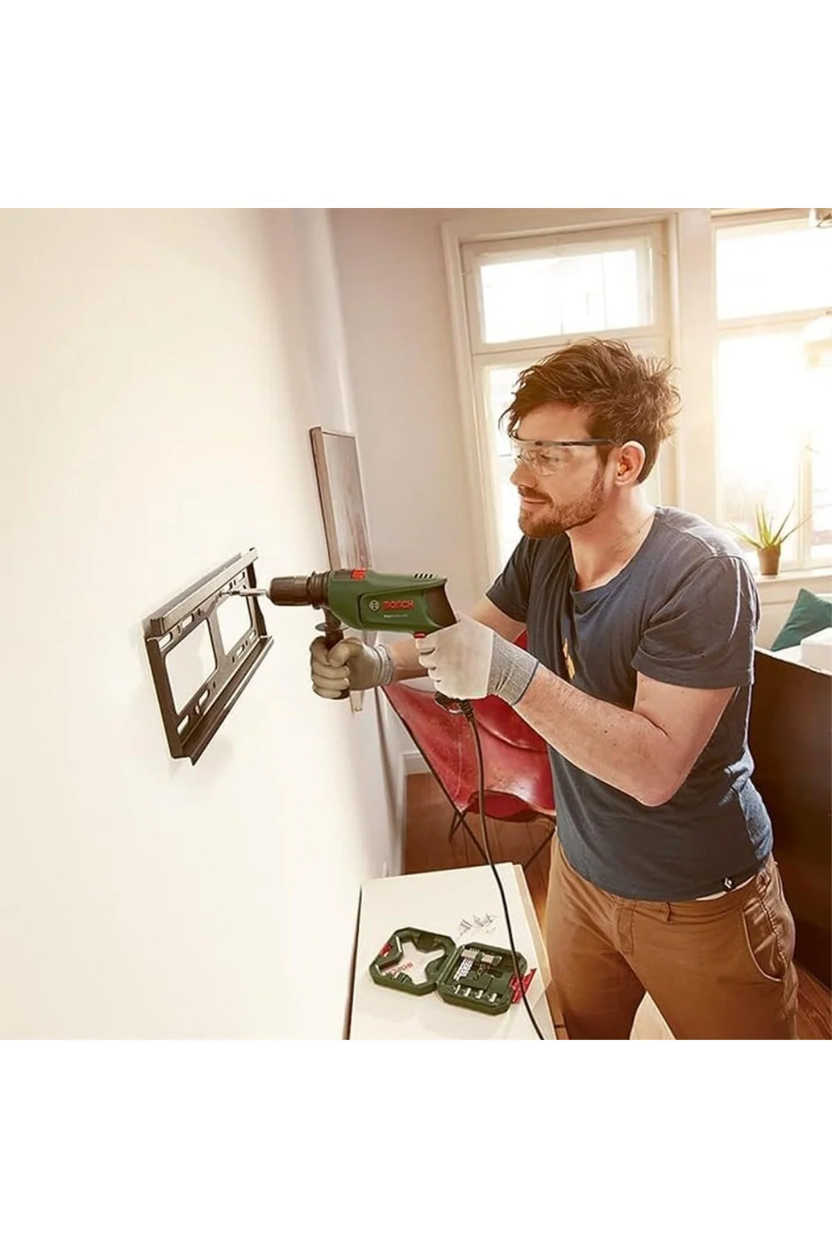 Darbeli Matkap EasyImpact 600, 600 W, Takım Çantası Dahil, Elektr