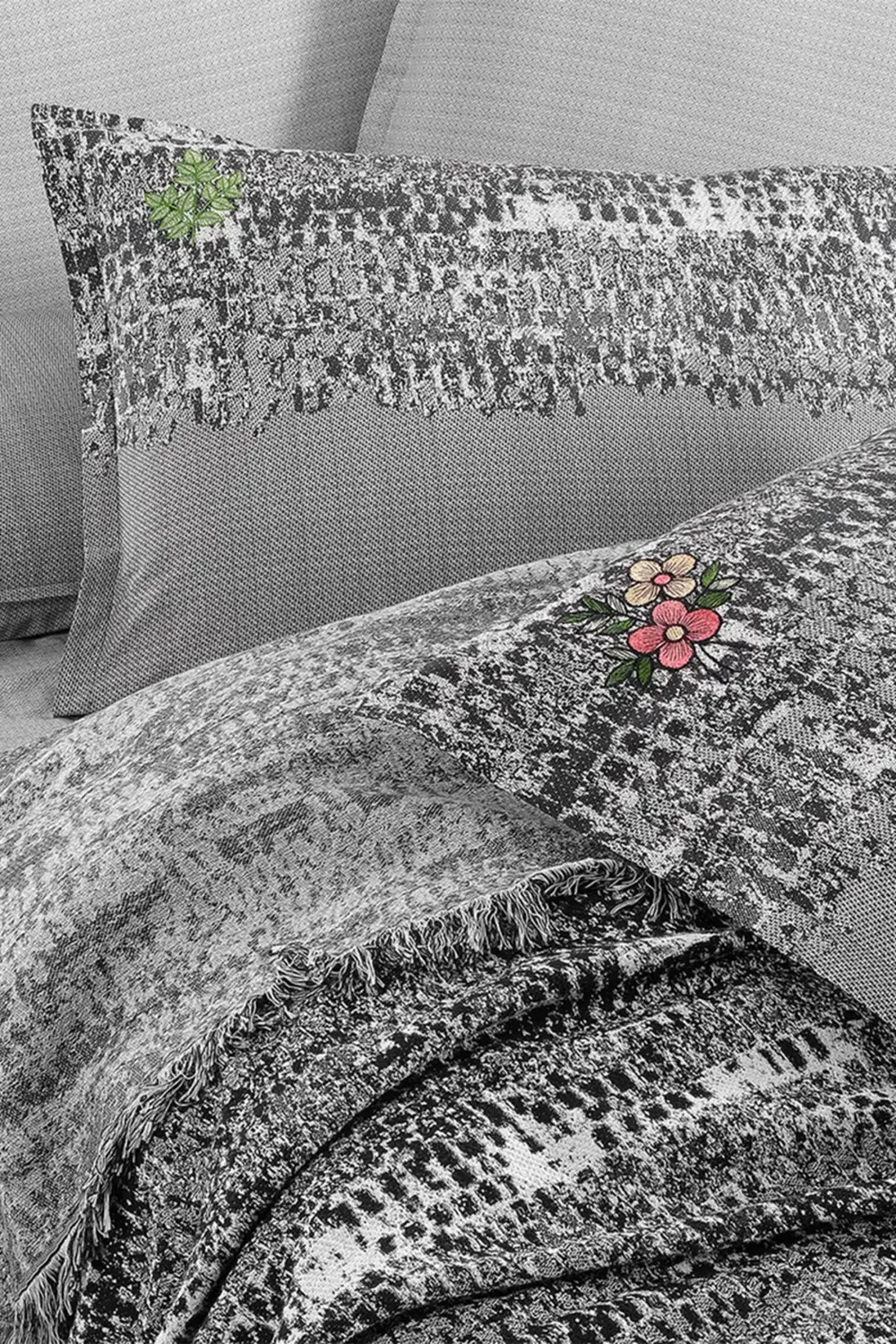 Sarev Darcia Siyah Çift Kişilik %100 Pamuk İpliği Boyalı Pike Takımı