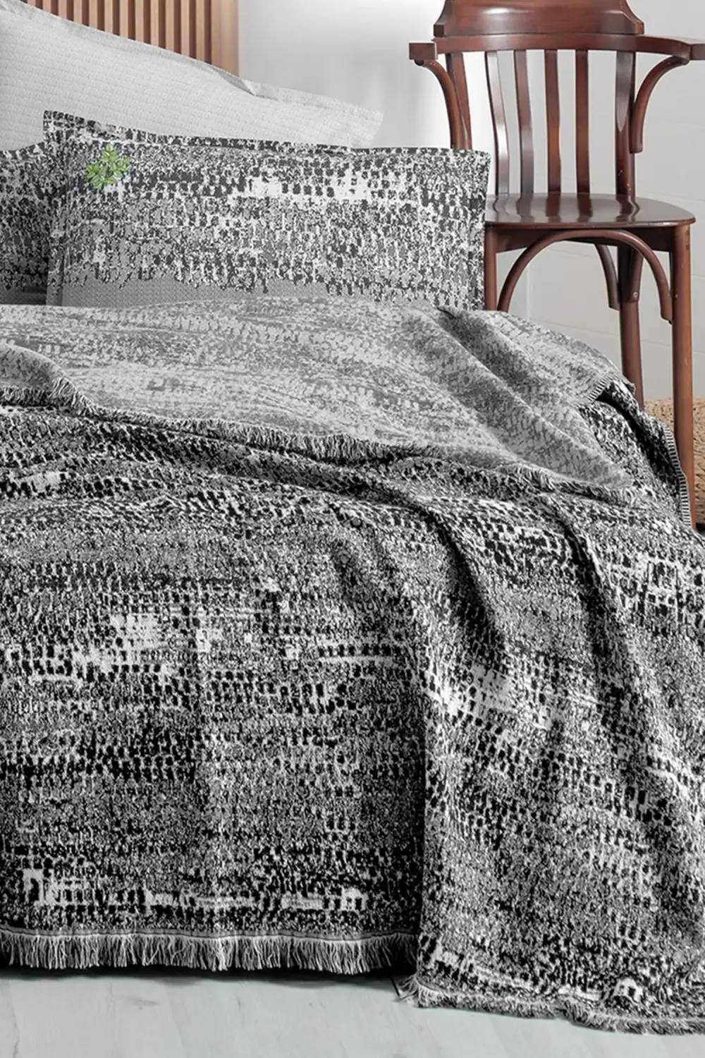 Sarev Darcia Siyah Çift Kişilik %100 Pamuk İpliği Boyalı Pike Takımı