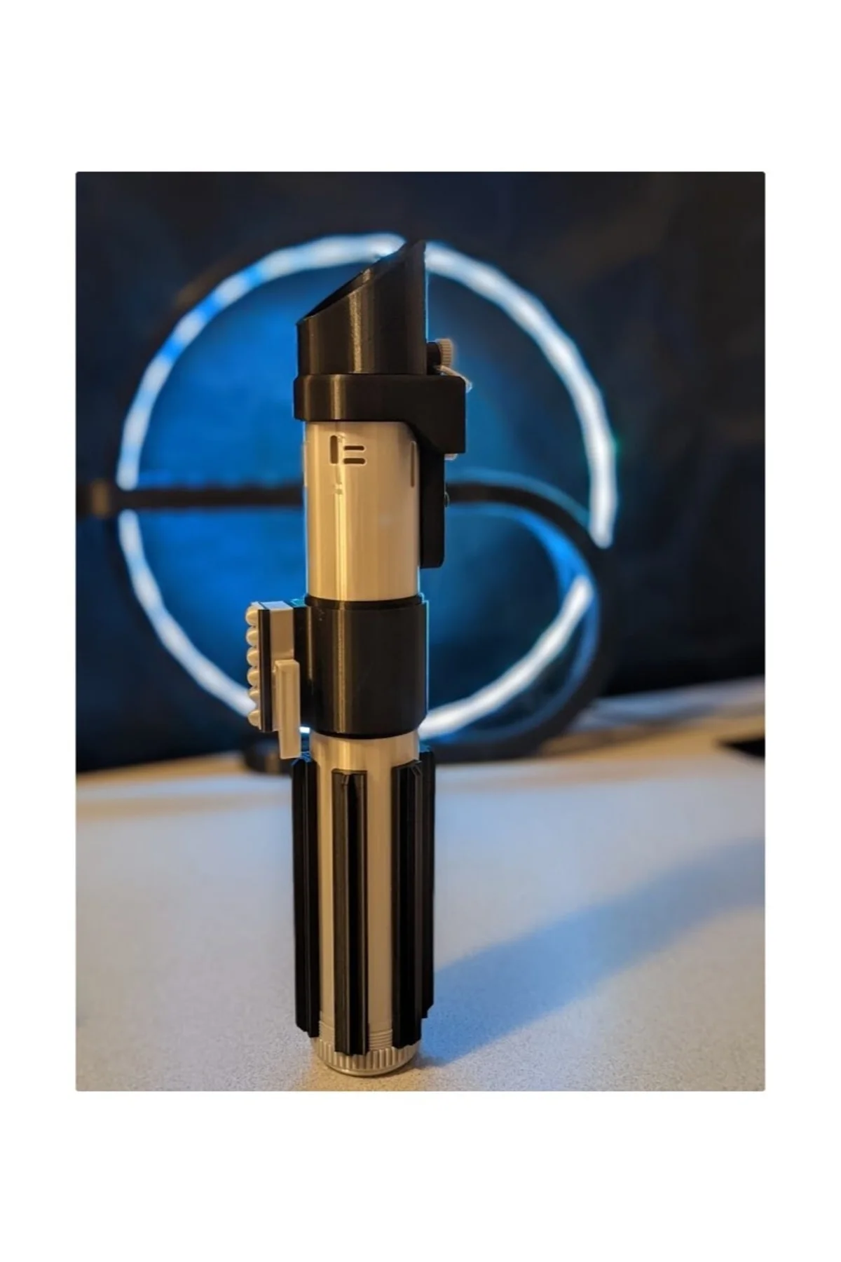 Dart Vader'in Işın Kılıcı Kabzası Star Wars (standlı)