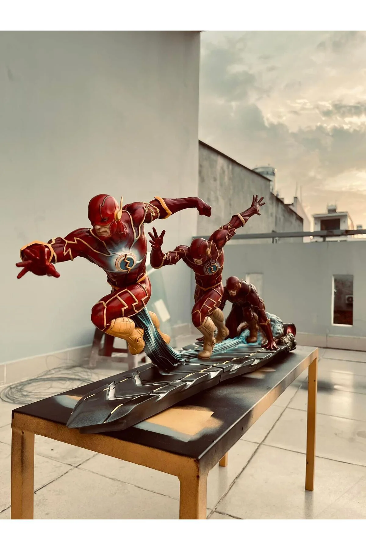 DC Flash Figür 3'lü Flash Masaüstü Dekoratif Obje Büyük Boy