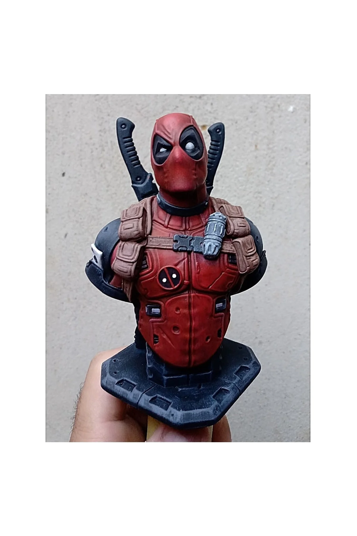 Deadpool Immortal Boyalı Büst 12 cm