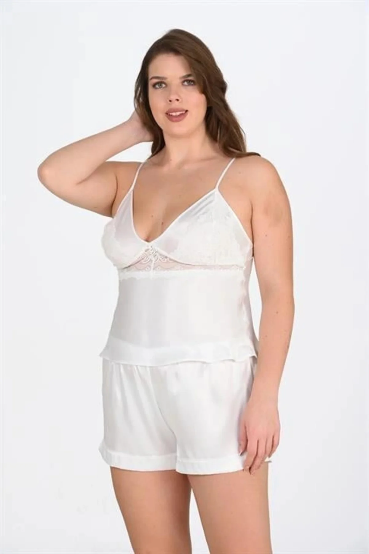 Defnada Defnada Büyük Beden Ekru Şort Takımı