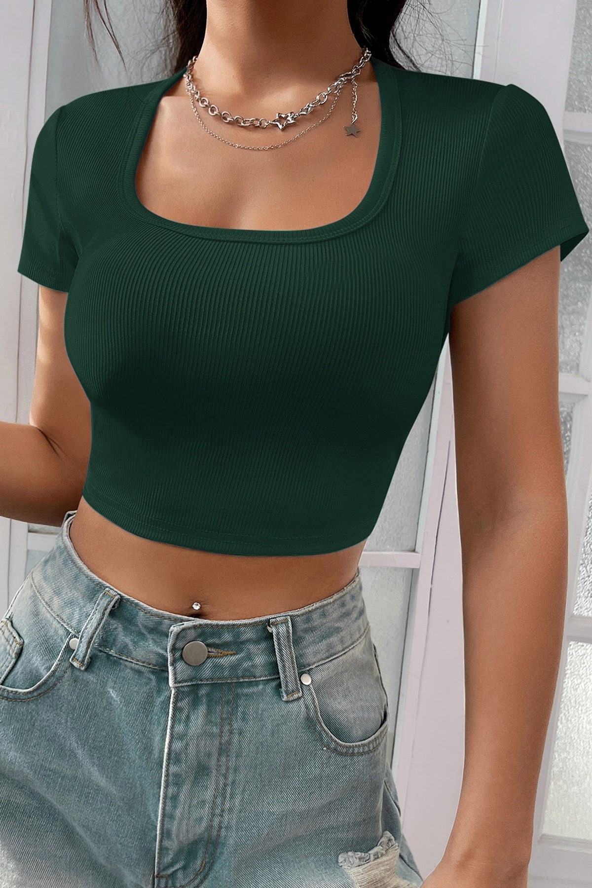 Defnada Kadın Yeşil Yarım Kol Düz Yaka Crop Top Bluz