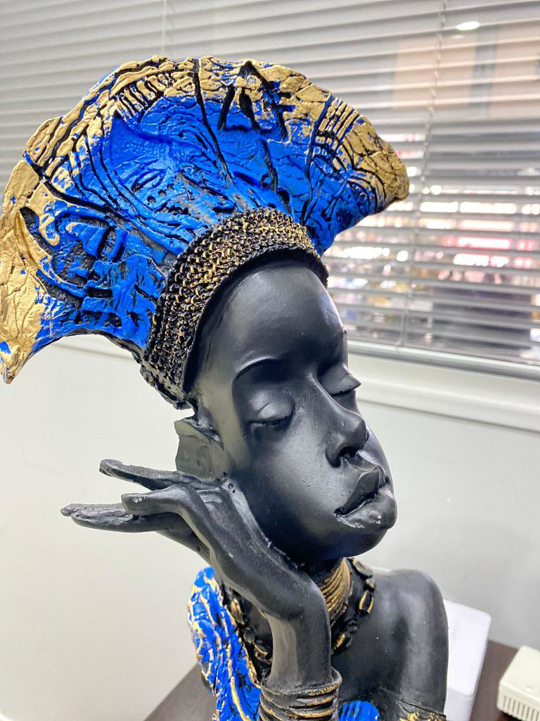 Dekoratif Afrikalı kadın Büyük Boy Biblo