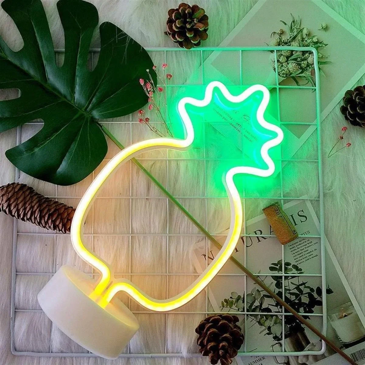 Dekoratif Ananaslı Neon Led Masa Ve Gece Lambası Hediyelik Lamba Bx40 Fiyatı, Yorumları ve Özellikleri
