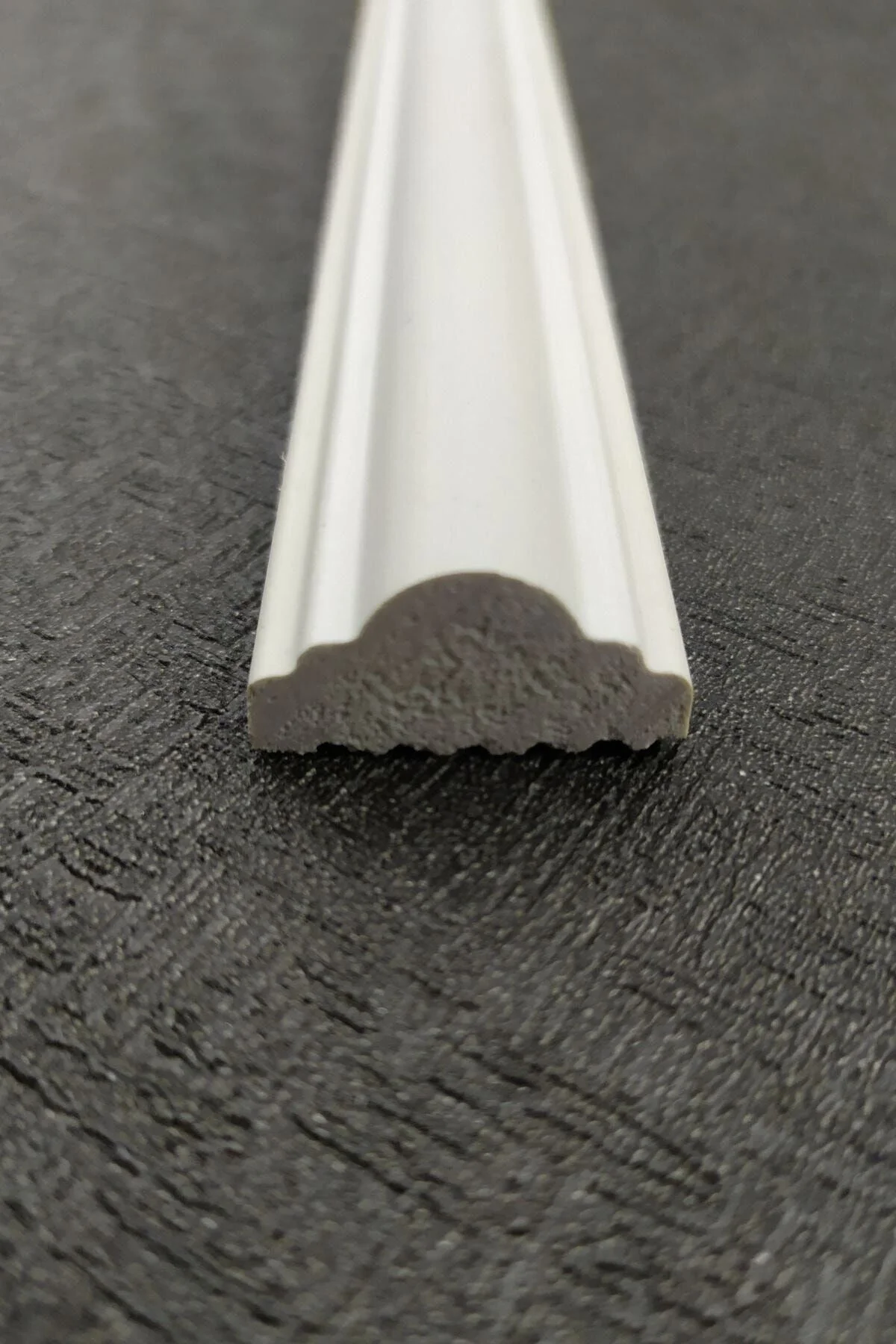 Dekoratif Boyanabilir Strafor 4 Cm Duvar Çıtası 6 Adet Hazır Kesi
