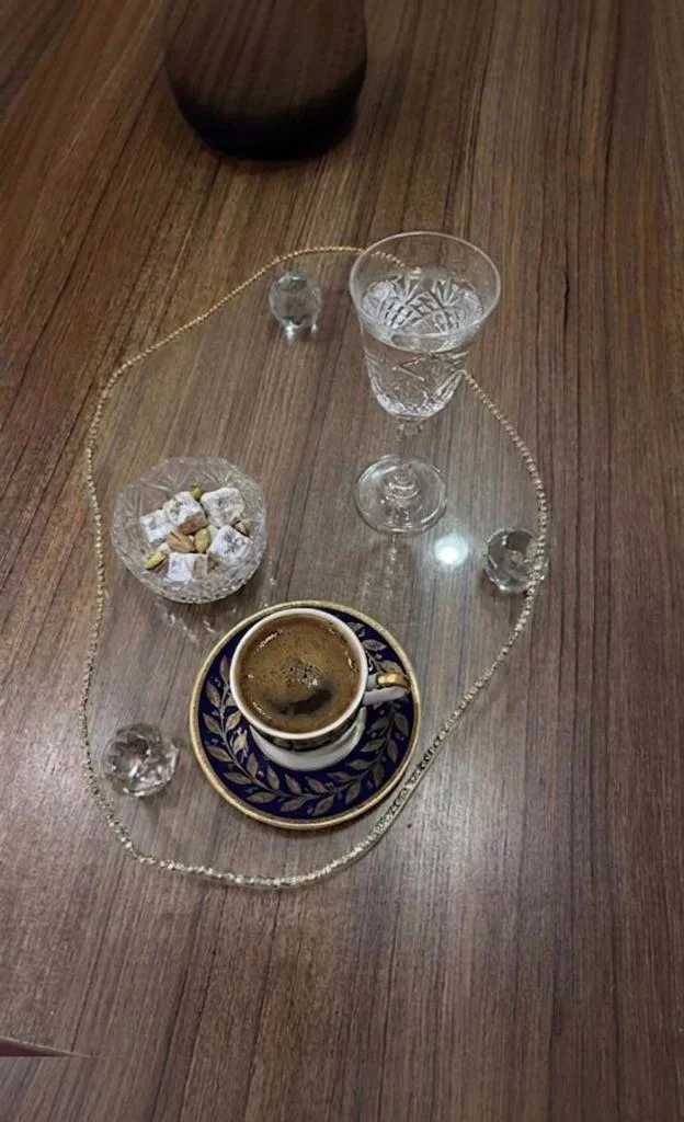 Dekoratif Cam Sunumluk Zincir Dekorlu Tepsi Kristal - Elmas Ayaklı Bulut Modeli Ayaklı Cam Sunumluk Fiyatı, Yorumları ve Özellikleri