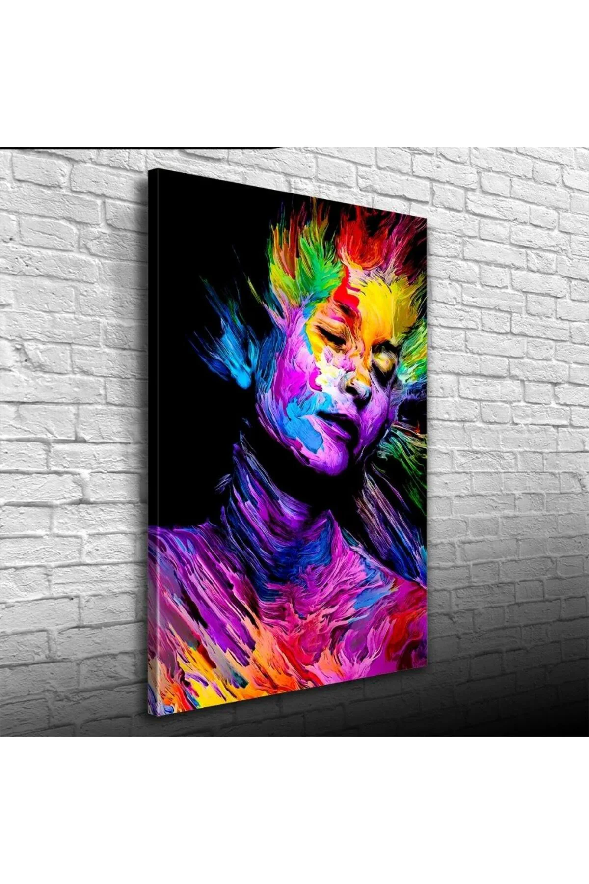 Dekoratif Canlı Renklerden Oluşan Kadın Figürü Kanvas Tablo 50 x 70