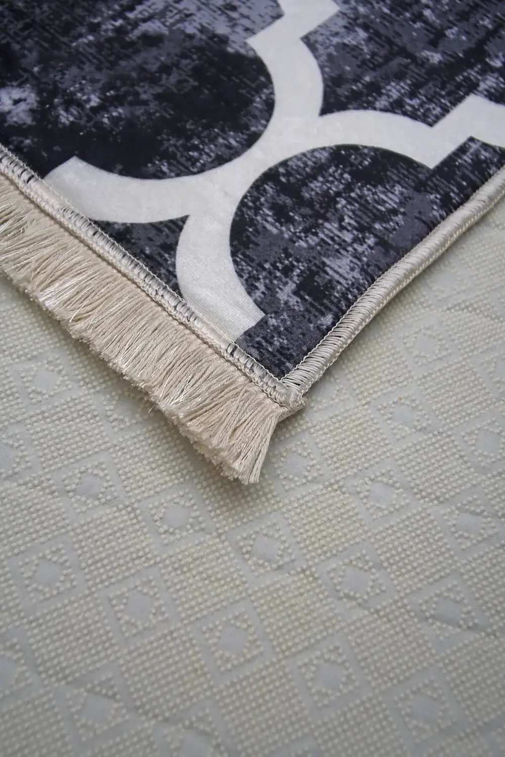 Dekoratif Dijital Saçaklı Kesme Halı Yolluk Yıkanabilir Antialaer