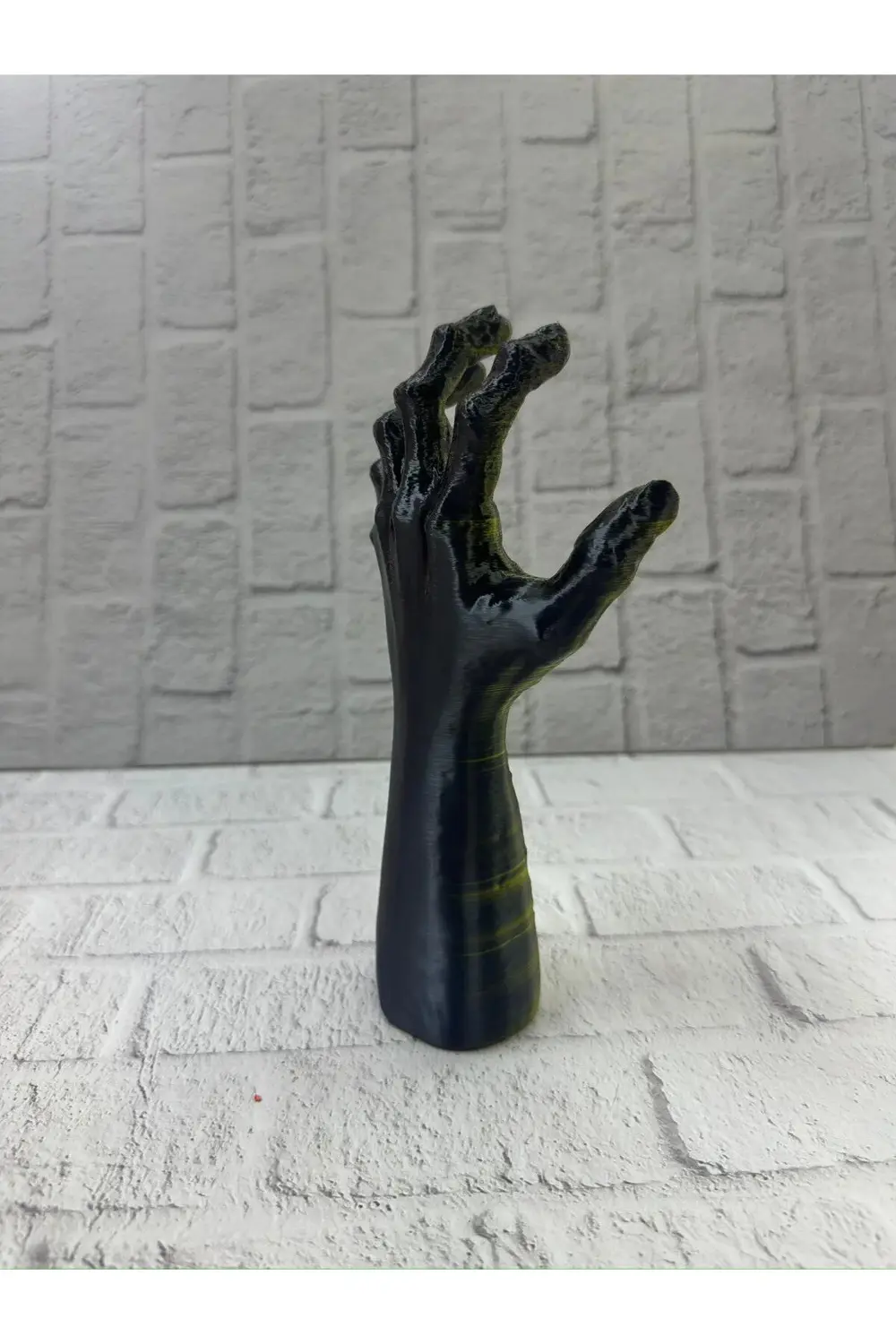 Dekoratif El Heykeli 22×7 cm Fantastik Koleksiyonluk Masaüstü Fig