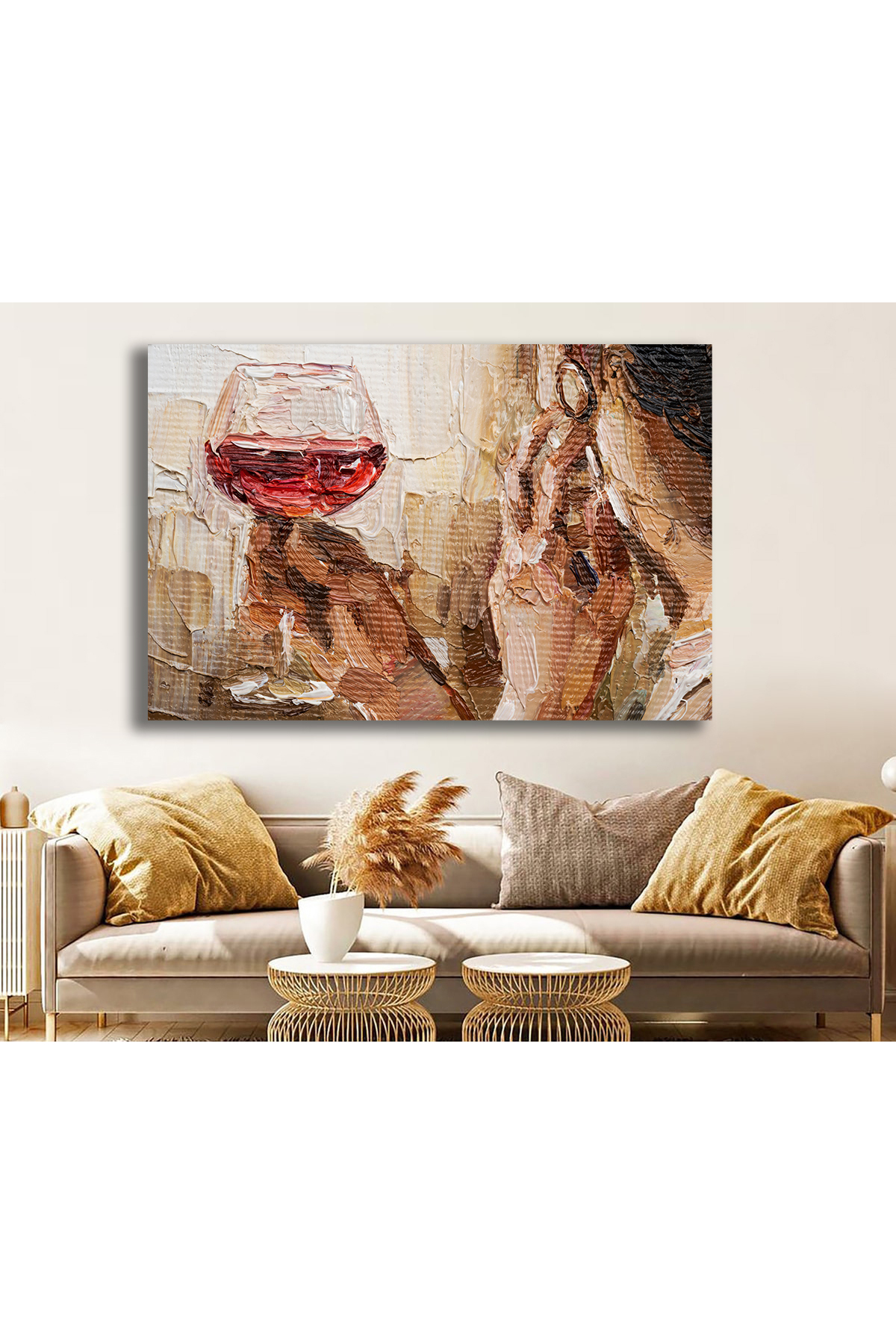 Korkmazkanvas Dekoratif Elinde Bir Kadeh Şarap Tutan Güzel Kadın. Kanvas Tablo