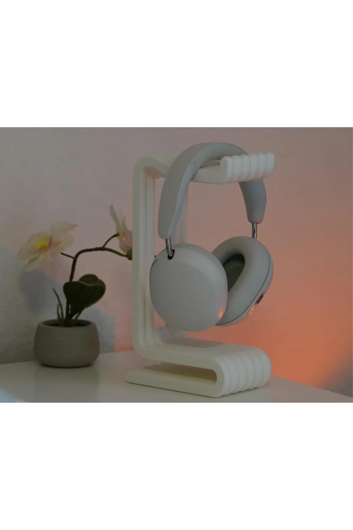 Dekoratif ergonomik tasarımlı kulaklık standı Modern Headphone St
