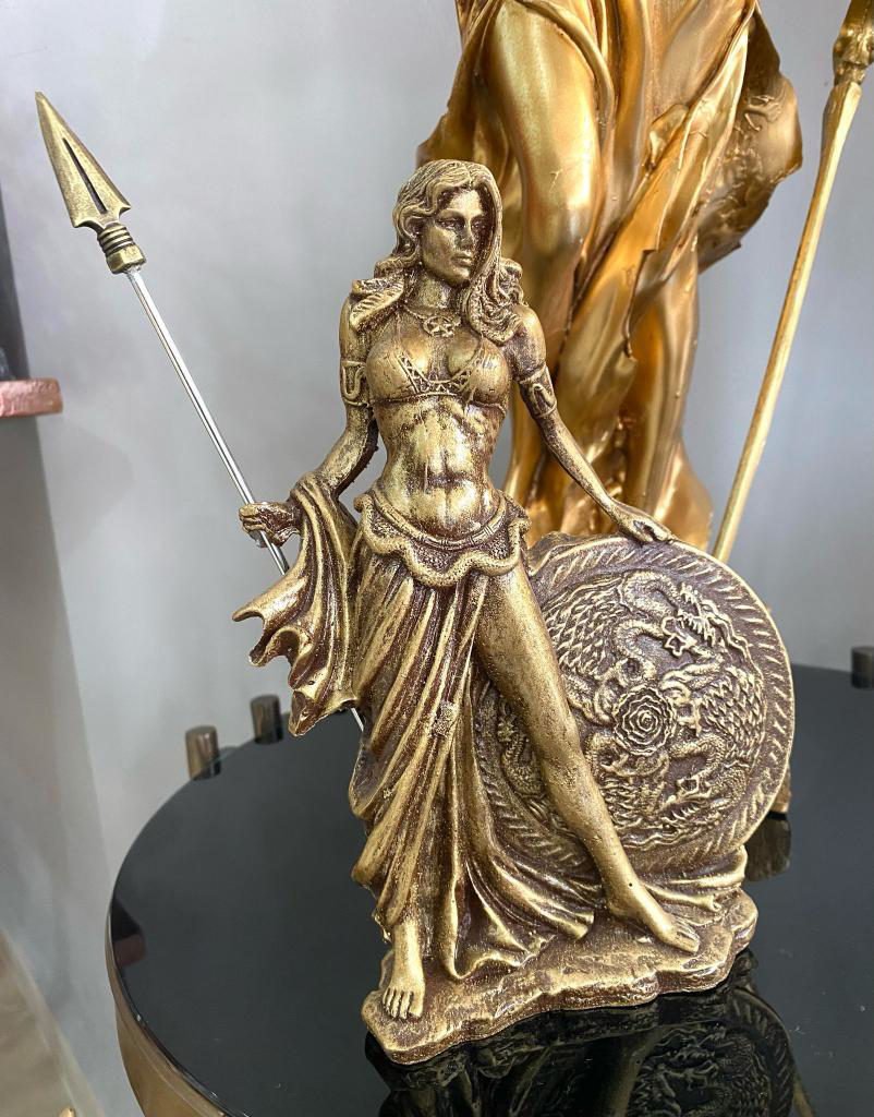 Dekoratif Frigg Biblo İskandinav Mitolojisi Odin'in Karısı Tanrıç Dekoratif Frigg Biblo İskandinav Mitolojisi Odin'in Karısı Tanrıç