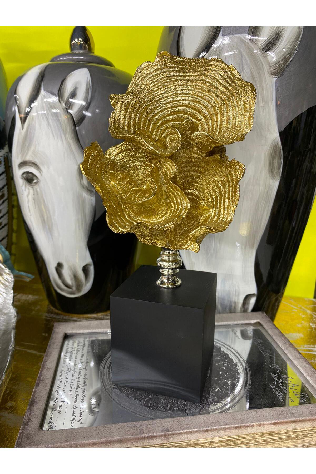 Dekoratif Kaideli Mercan  Altın 27cm