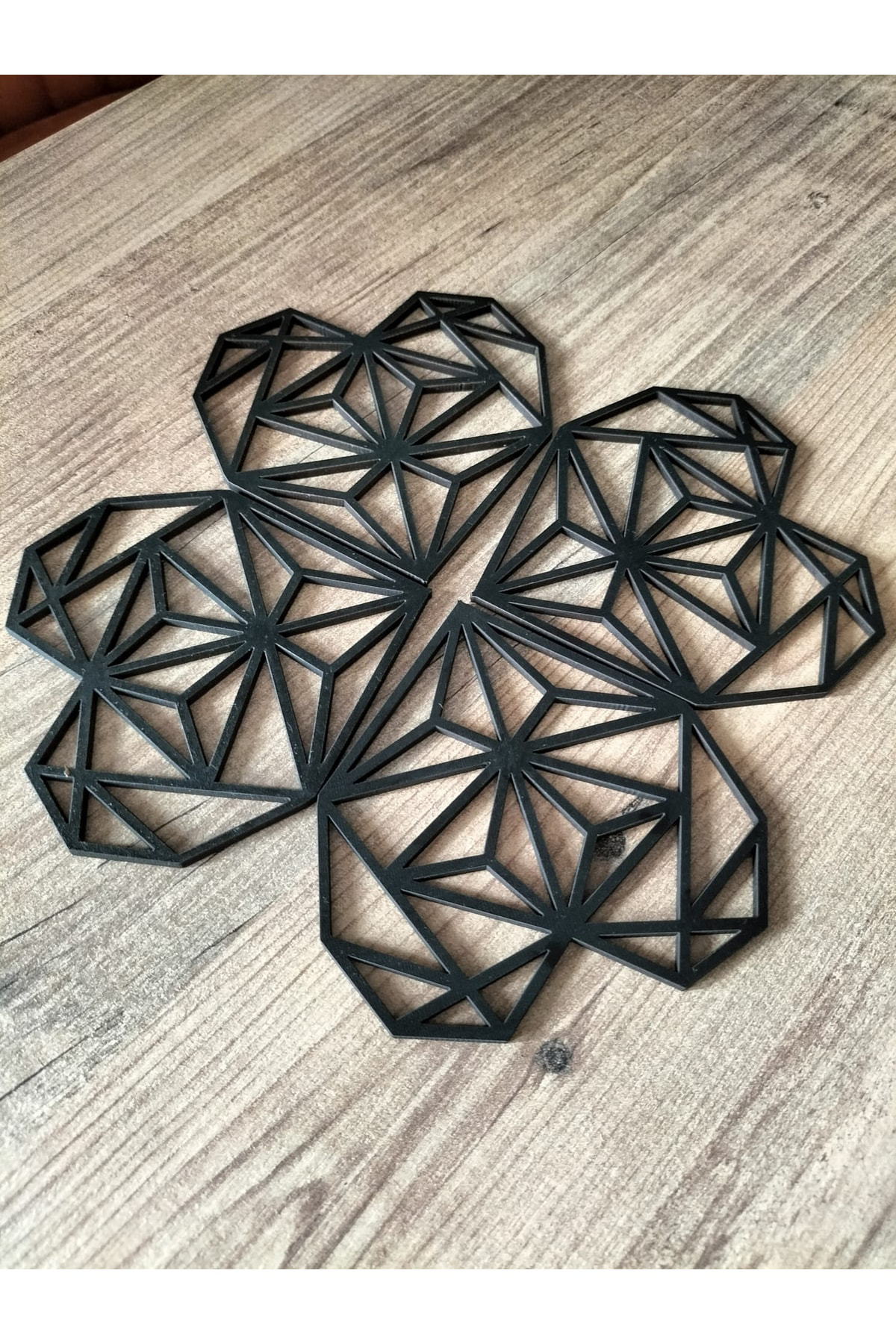 Leylaser Dekoratif Kalpli Siyah Ahşap Sunumluk Bardak Altlığı 10X10cm 4 Ad