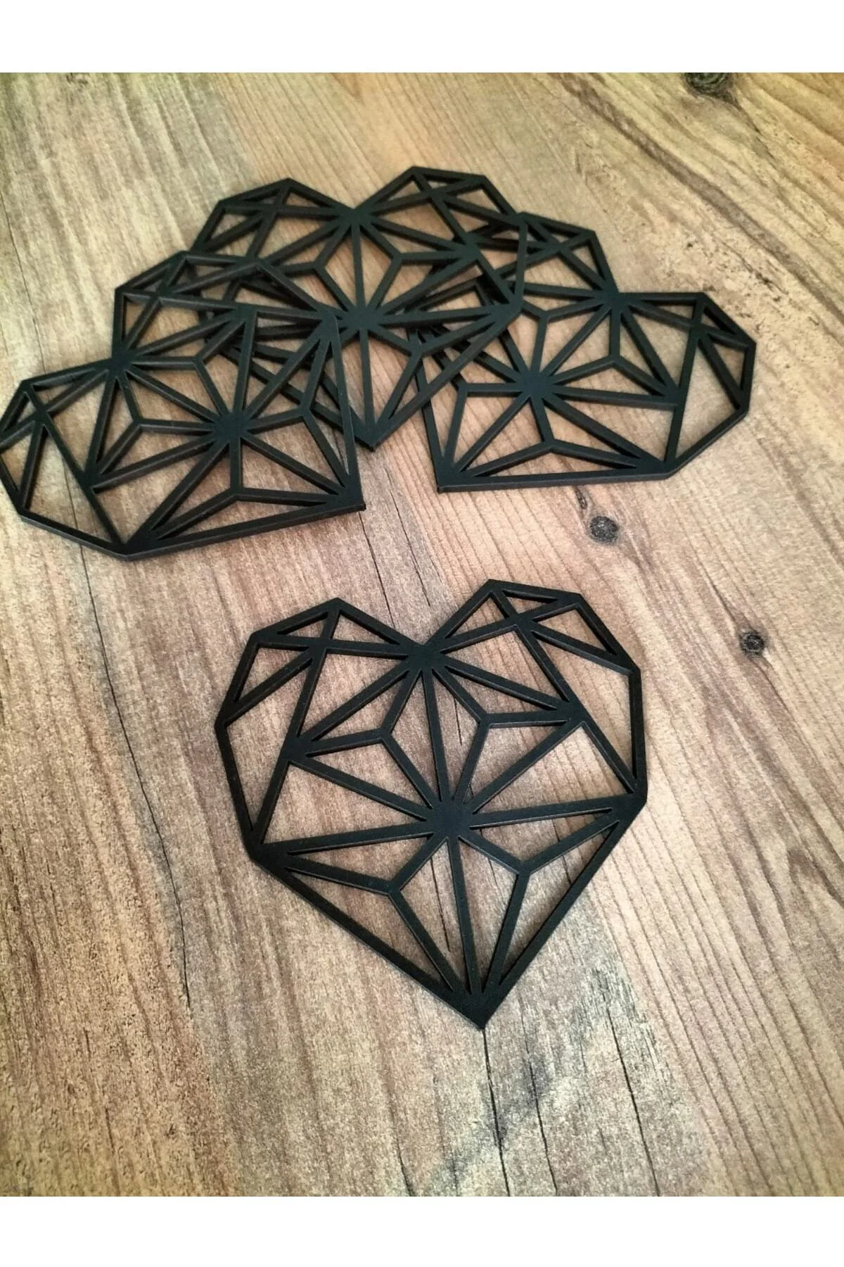 Dekoratif Kalpli Siyah Ahşap Sunumluk Bardak Altlığı 10x10cm 4 Ad