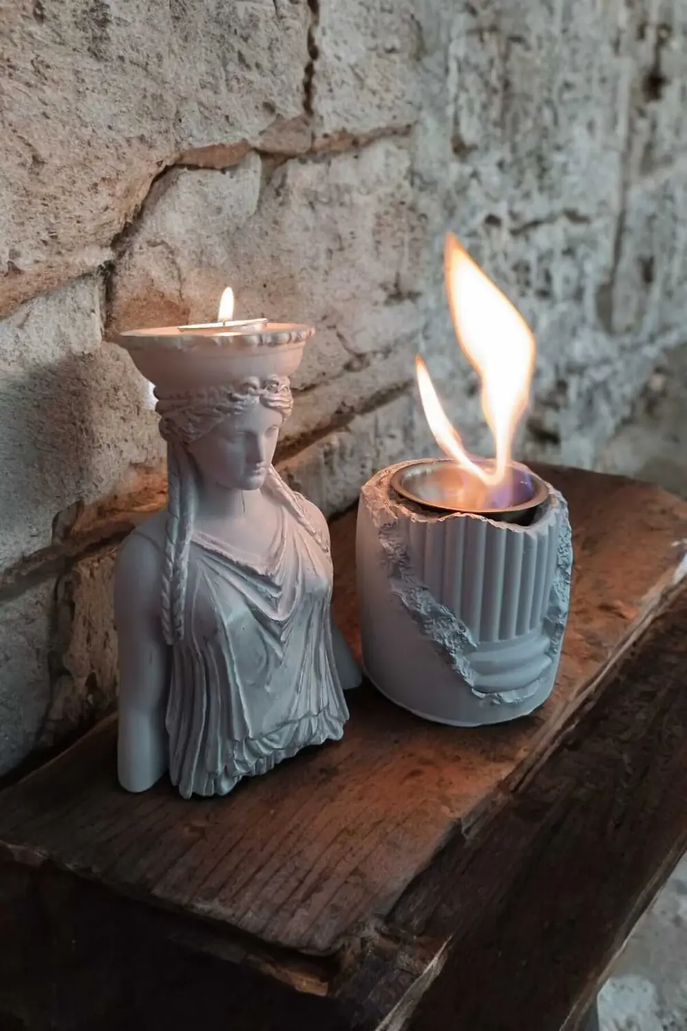 Dekoratif Karyadit Kızı ve Ateş Çukuru Seti Gri