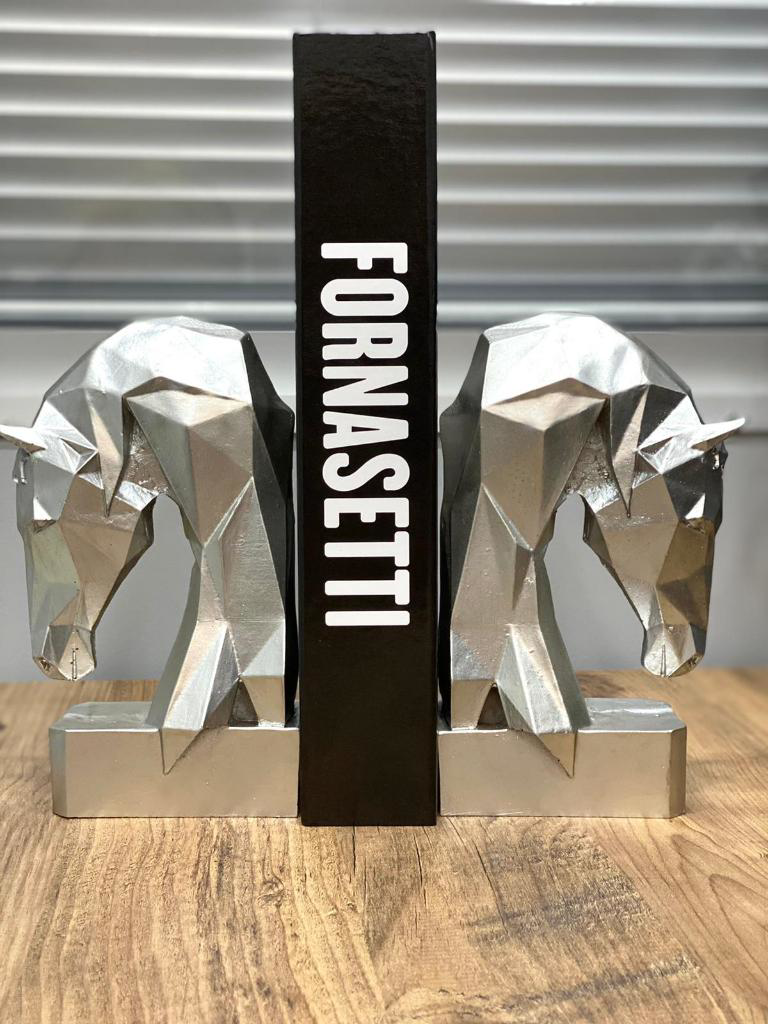 Mirsa Global Dekoratif Kitap Tutucu Kübik At Figürlü 2 Li Gümüş (Polyester)