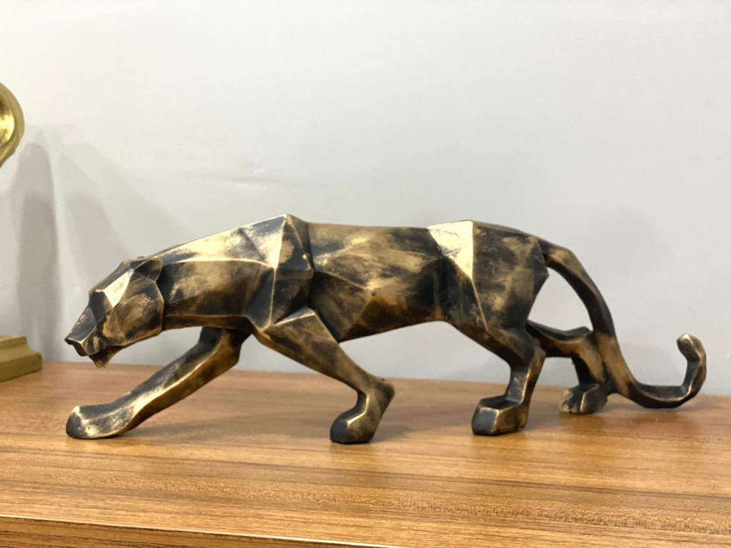 Dekoratif Kübik Leopar